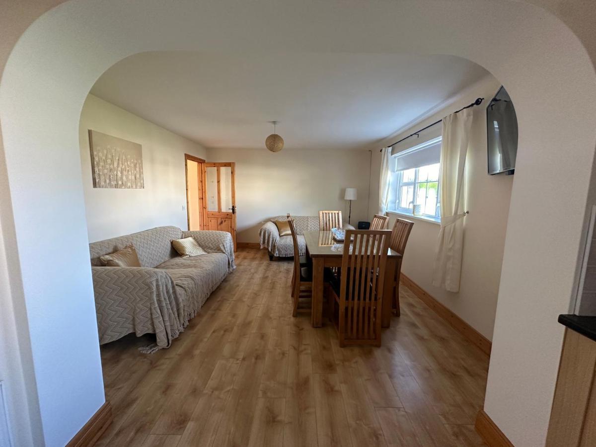 House In * Glenties